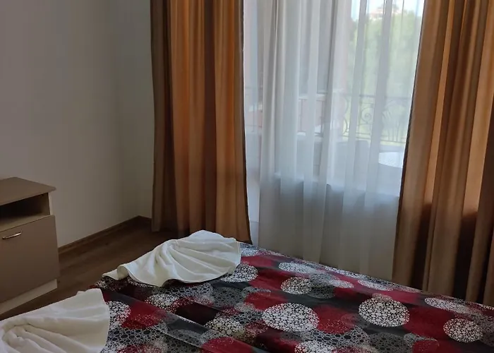 Rossa Vendégház Ravda